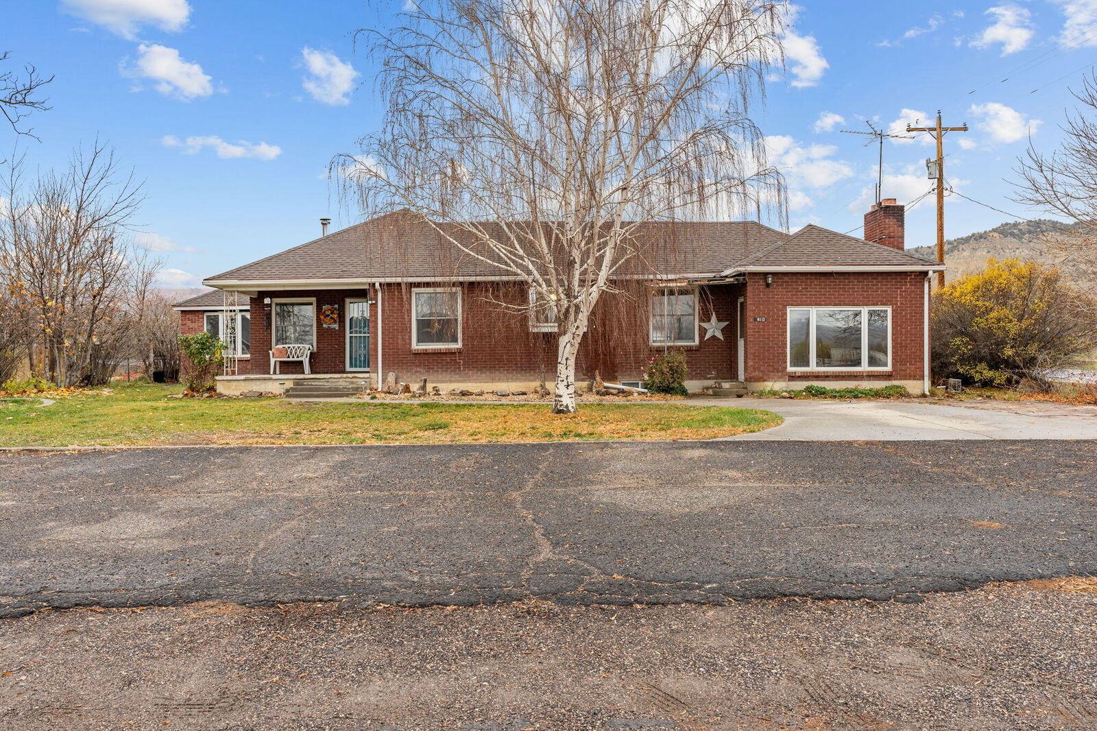 Property Photo:  81 N 500 W  UT 84776 