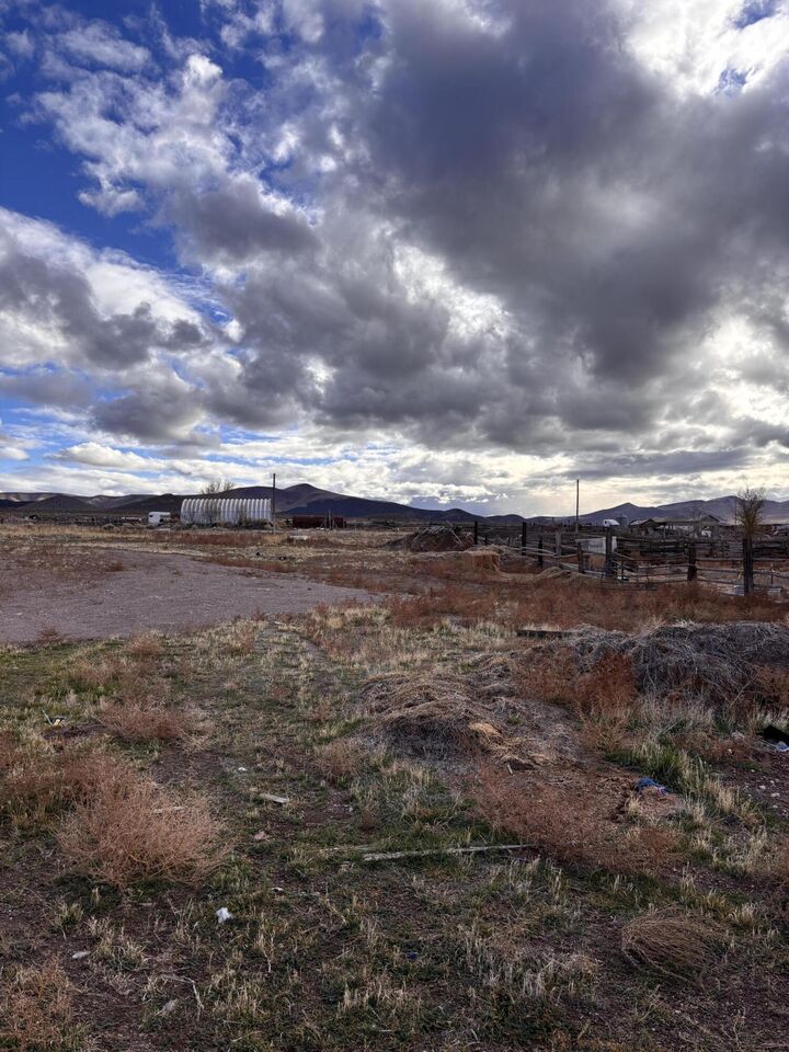 Property Photo: 485 S 200 W UT 84752