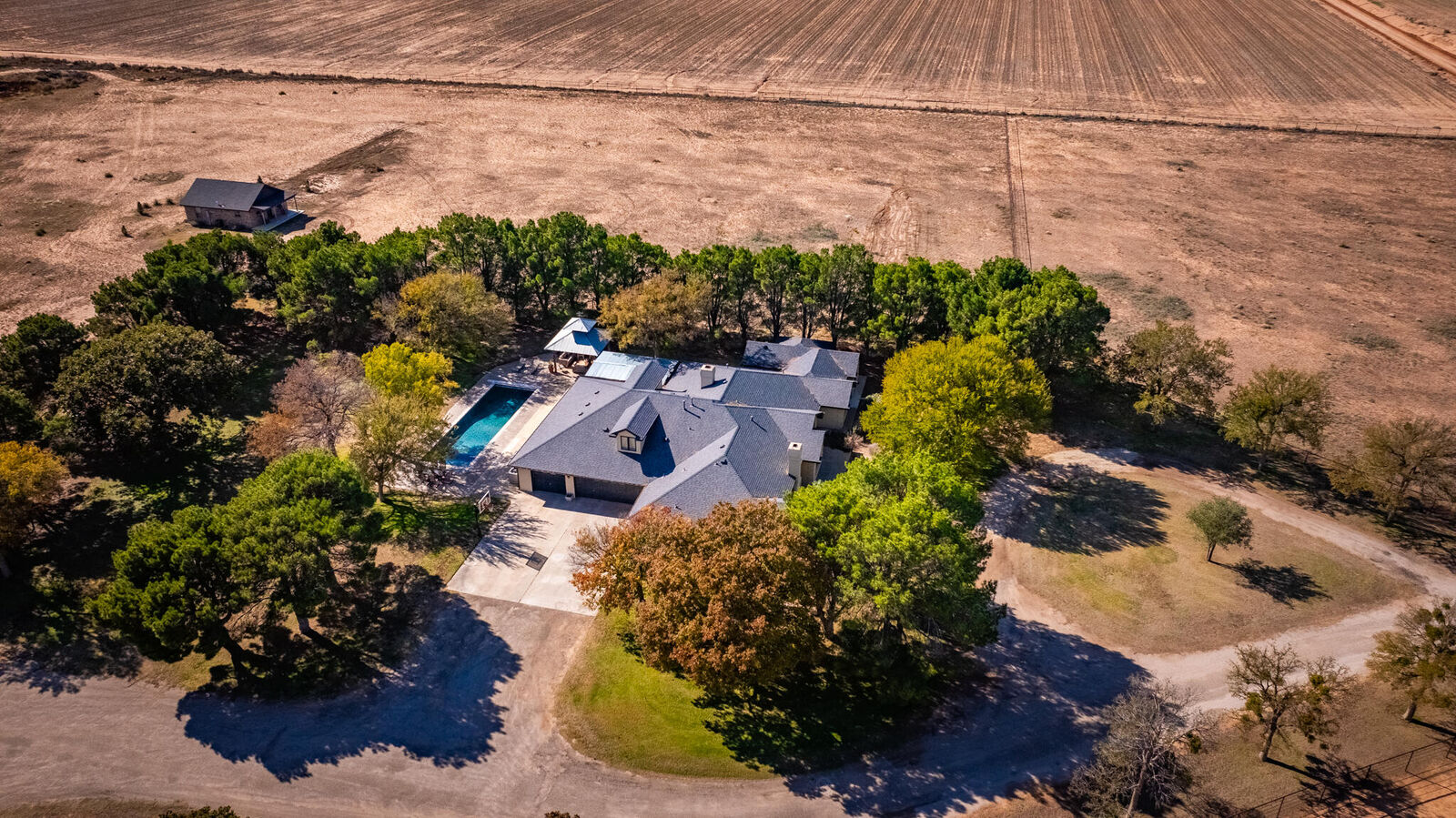 Property Photo: 9009 County Rd 7500 TX 79382