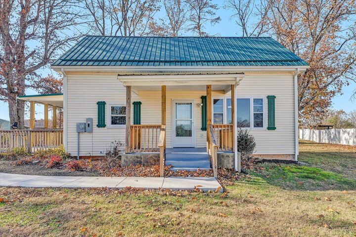 Property Photo:  1088 Piney Grove School Road  VA 24121 