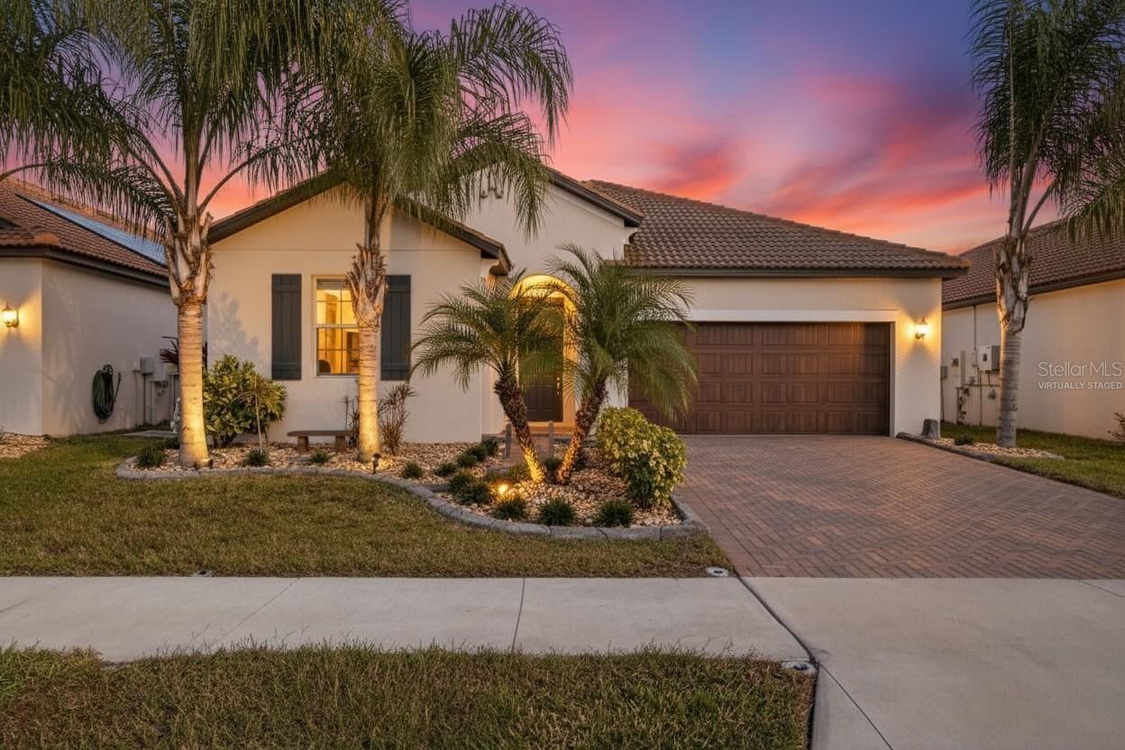 Property Photo: 16830 Anchor Root Street FL 33598