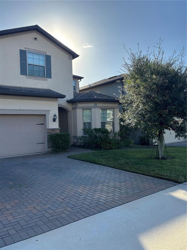 Property Photo: 1321 Patterson Terrace FL 32746