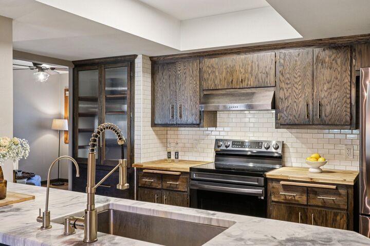 Property Photo: 2904 Chancery Ln WI 53188