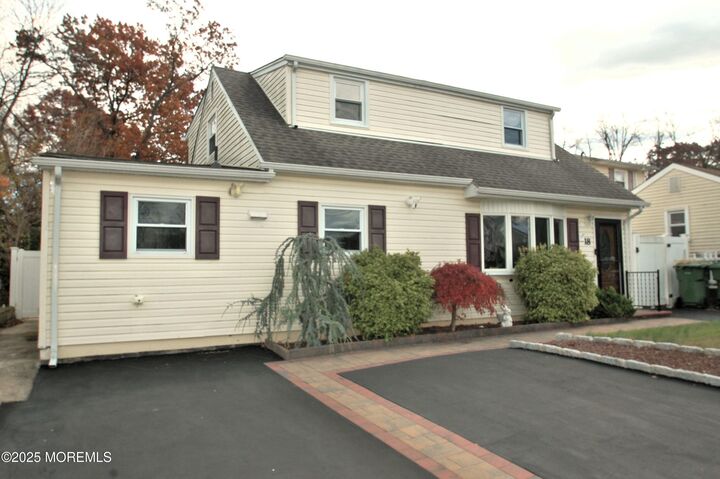 Property Photo: 18 Pinetree Drive NJ 08859