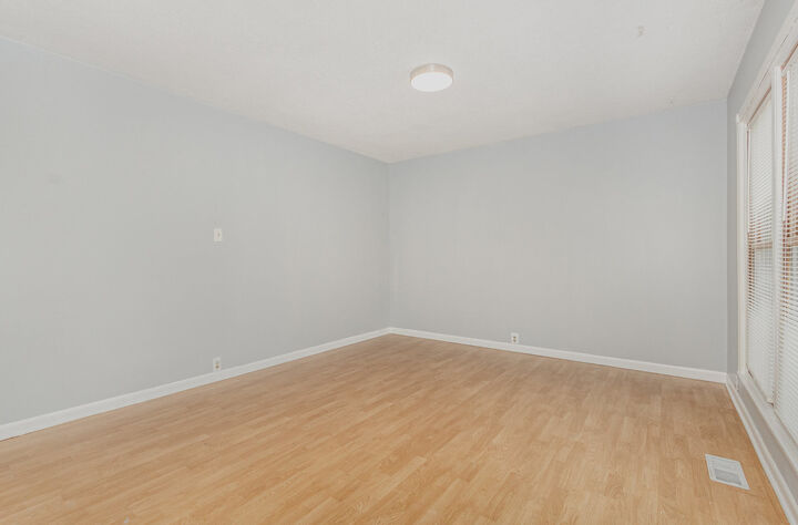 Property Photo:  720 Union Avenue  IL 60446 