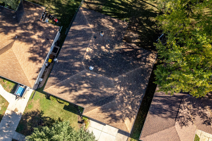 Property Photo:  1104 Blenheim Drive  IL 61108 