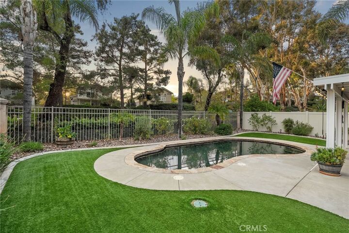 Property Photo: 43515 Corte Barbaste CA 92592