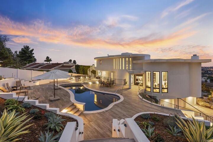 Property Photo:  7215 El Fuerte  CA 92009 