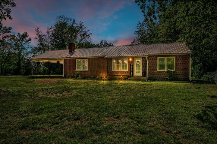 Property Photo: 1025 Greenwood Rd TN 37036