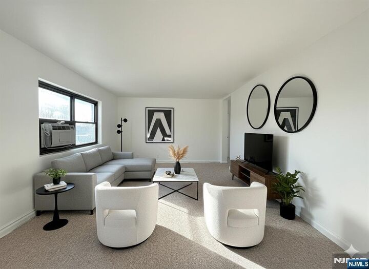 Property Photo:  3031 Edwin 5C  NJ 07024 