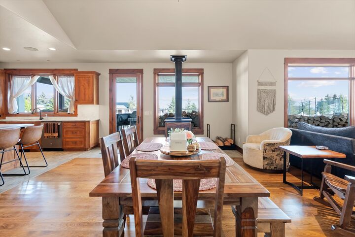 645 W Valley Drive  Kalispell MT 59901 photo