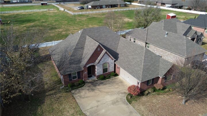 Property Photo: 608 SW Barn Valley Road AR 72712