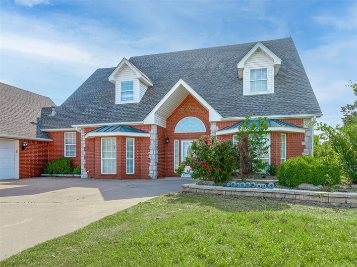 Property Photo:  1930 Deer Trail  OK 73080 