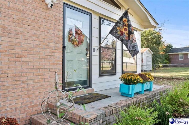 Property Photo:  1205 S Riverdale Avenue  SC 29505 