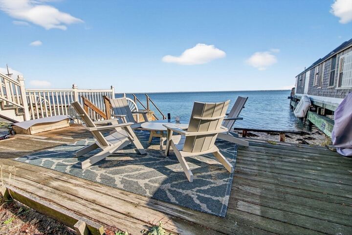 Property Photo:  441 Commercial St B  MA 02657 