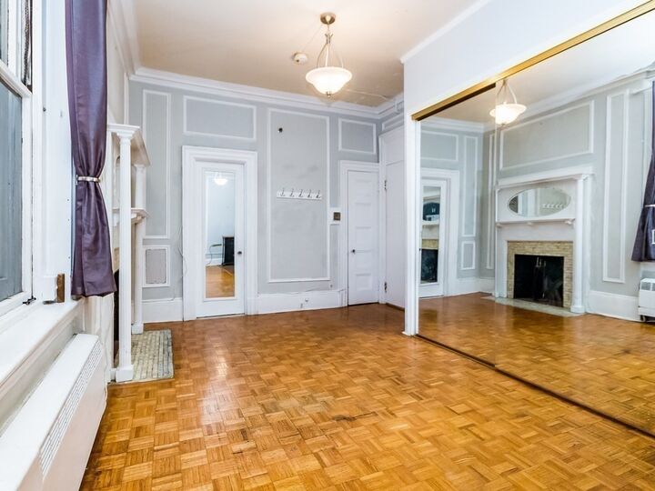 Property Photo: 21 Beacon St 4Q MA 02108