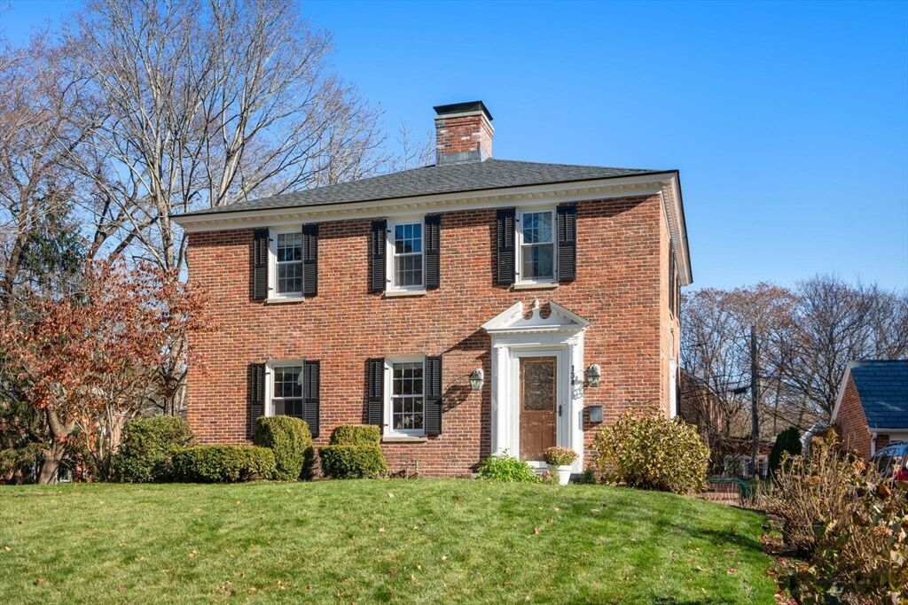 Property Photo: 134 Richmond Ave MA 01602