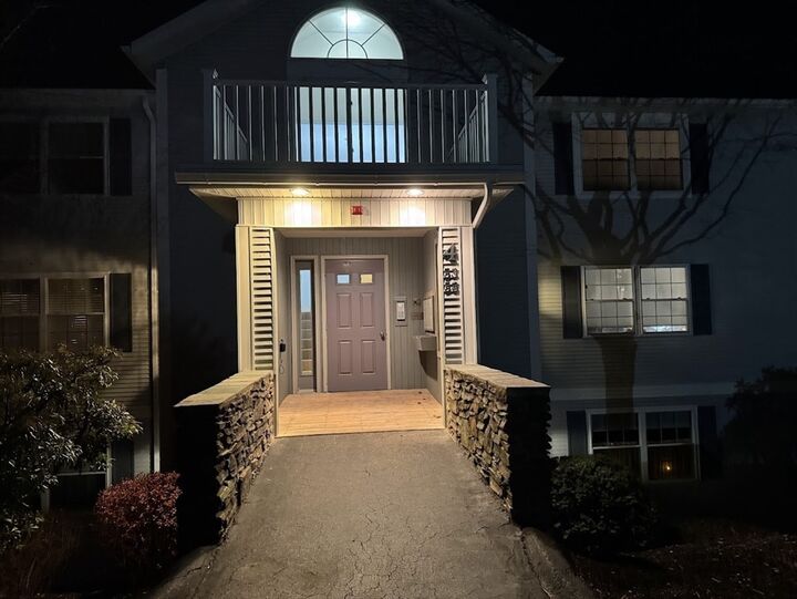 Property Photo: 4 Crestview Dr 55 MA 01562