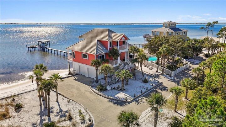 Property Photo:  1894 Biscayne Cir Dr  FL 32566 