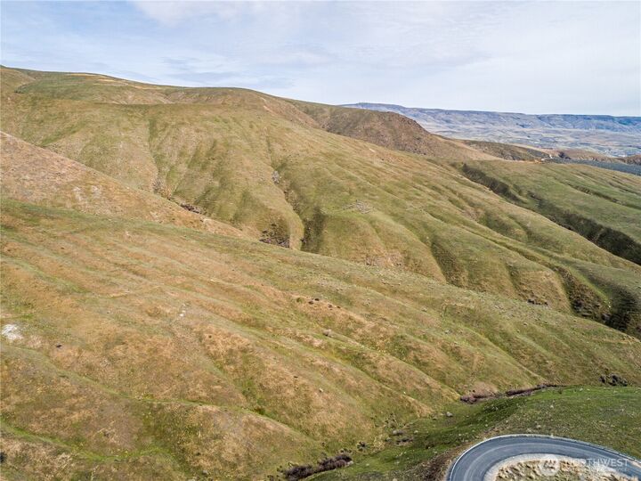 Property Photo:  0  Knowles Road  WA 98801 