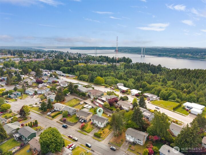 Property Photo: 3320 N Whitman Street WA 98407