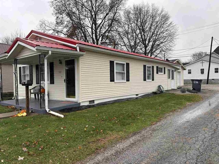 Property Photo: 519 E 8th Street IN 46173