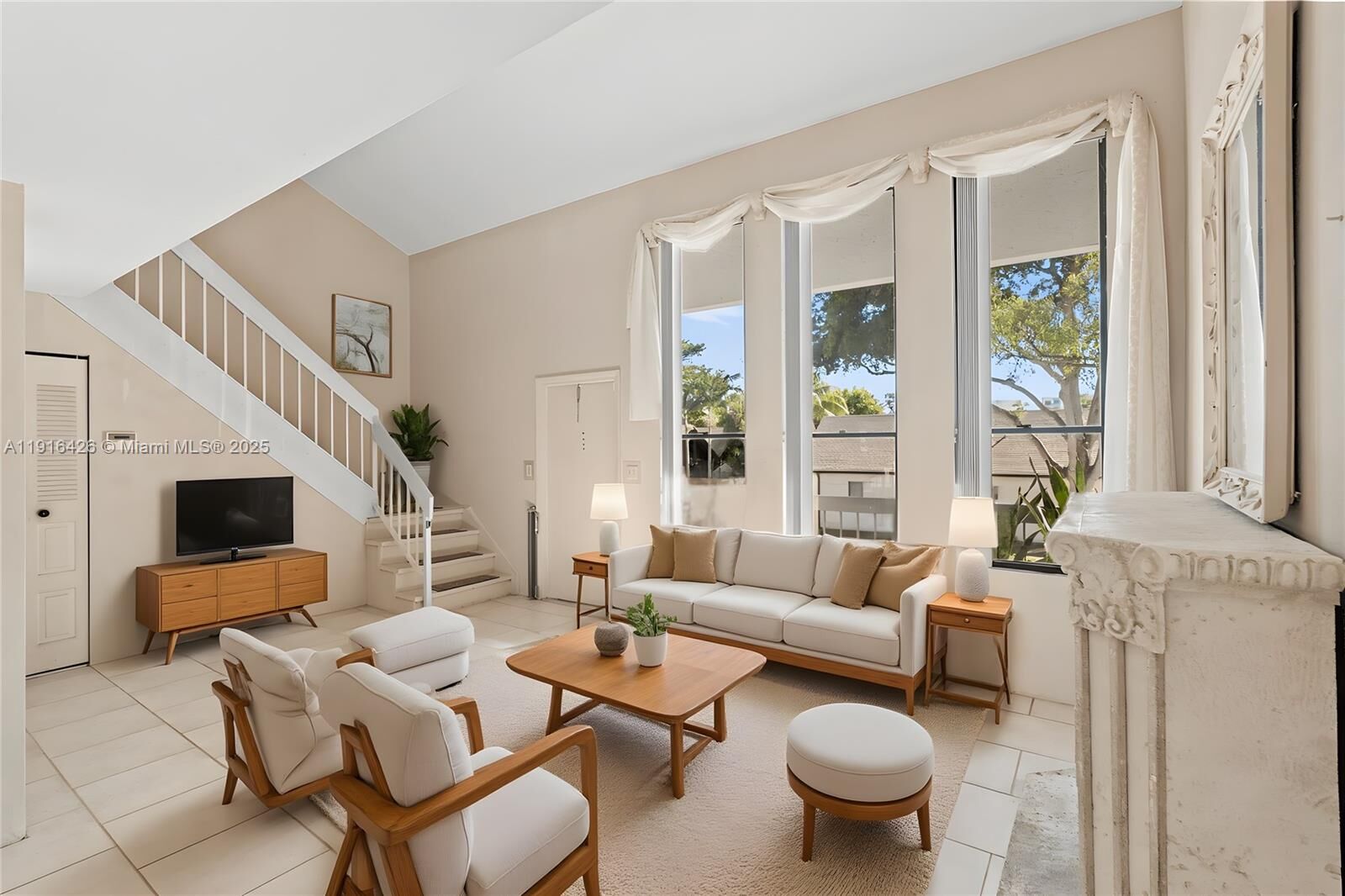 Property Photo:  559 N University Dr 39  FL 33324 