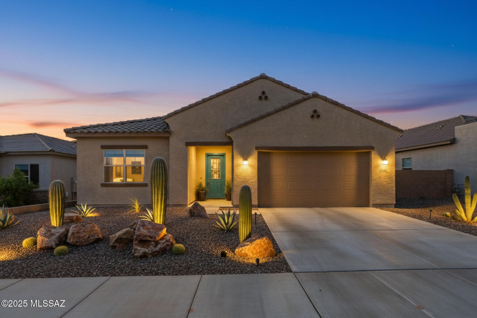 Property Photo:  14621 N Blue Juniper Lane  AZ 85658 