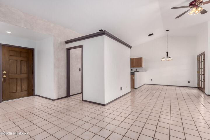Property Photo:  8410 E Heath Court  AZ 85715 