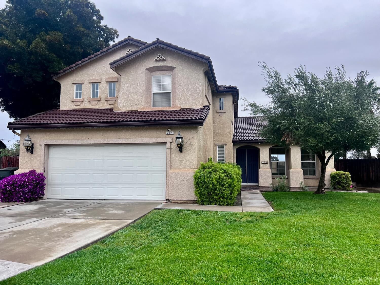 Property Photo:  384 Millbrook Street  CA 93230 