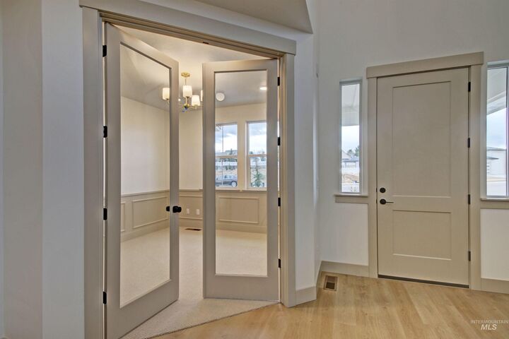 Property Photo: 3366 W Golden Barrel St. ID 83616