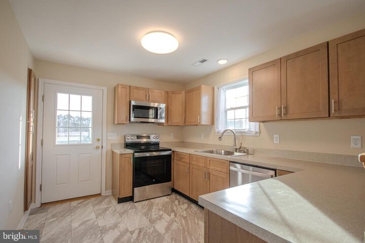 Property Photo:  2287 Waterview Drive  MD 21840 