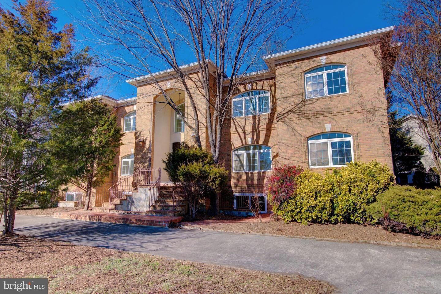 Property Photo:  7500 Arlington Boulevard  VA 22042 