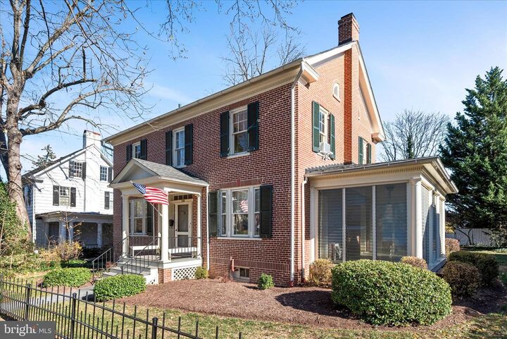 Property Photo:  510 S Washington Street  VA 22601 