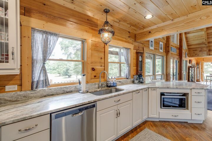 Property Photo: 1258 Pine SC 29020