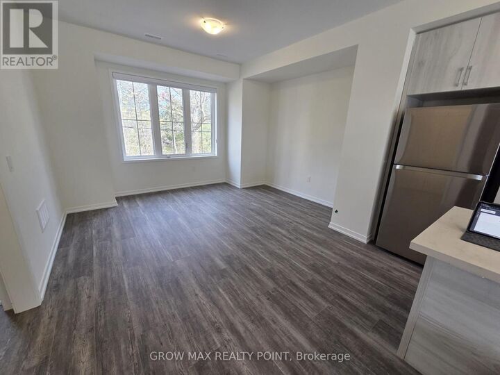 Property Photo:  7 Kingbird Common 3  ON N1T 0H4 