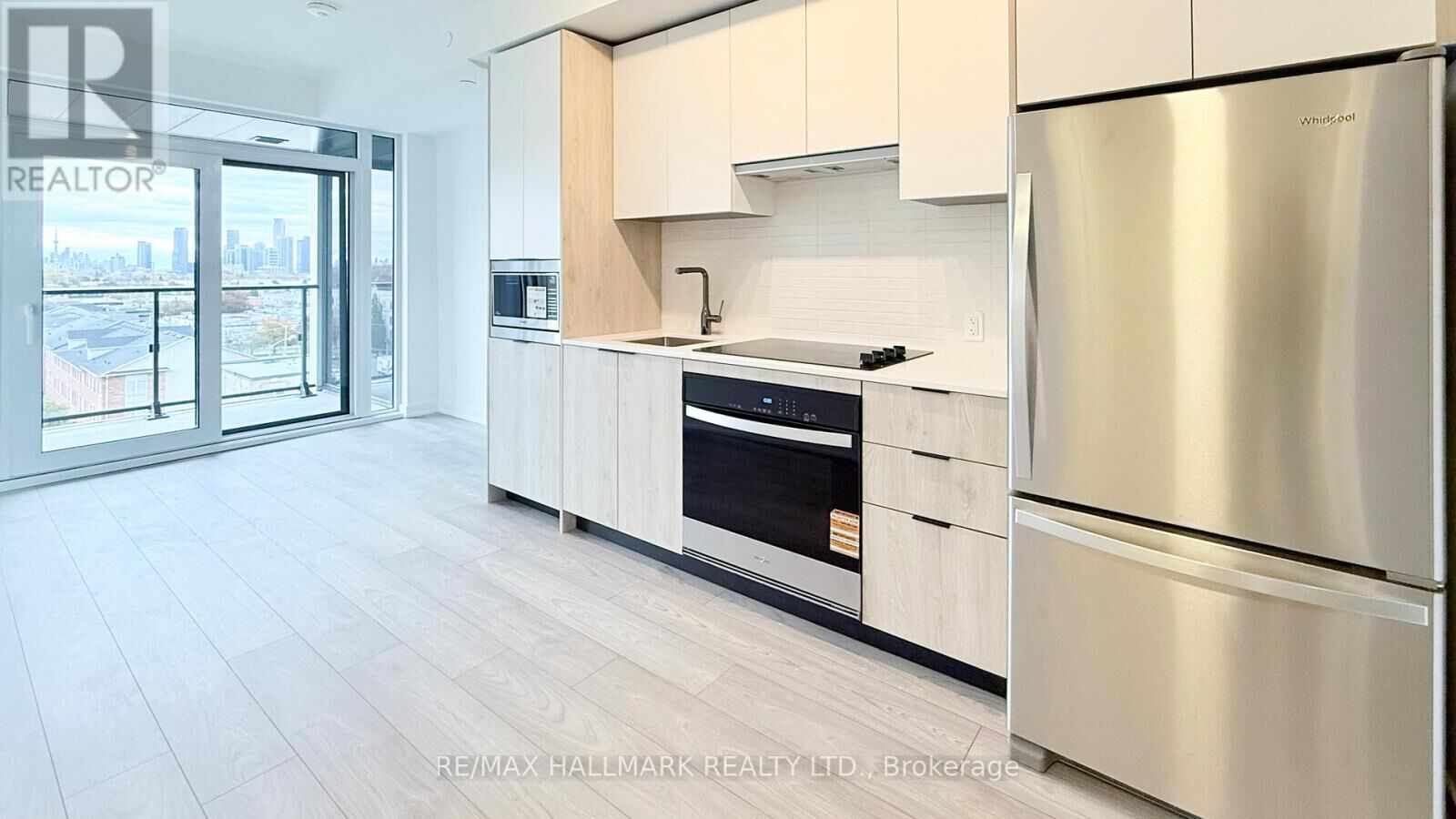 Property Photo:  1007 The Queensway 510  ON M8Z 0H4 