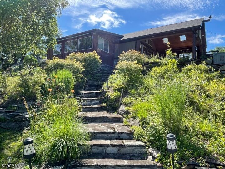 Property Photo:  14 Horseshoe Dr  NJ 07860 