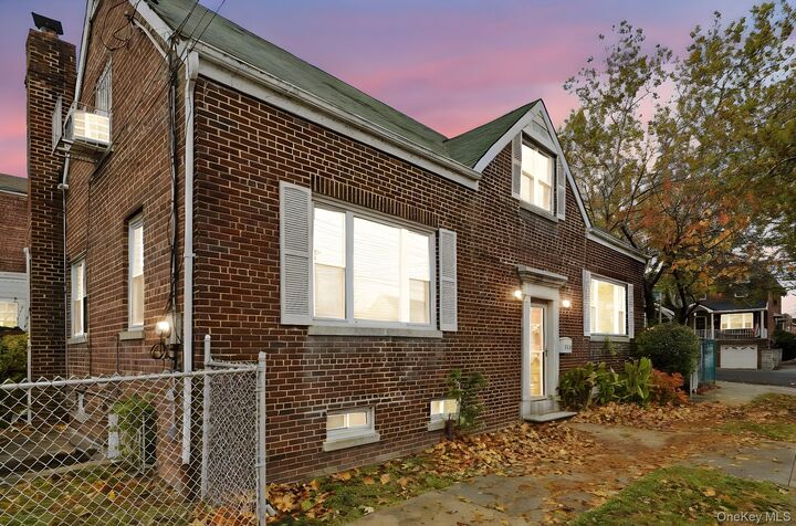 Property Photo:  2335 Young Avenue  NY 10469 