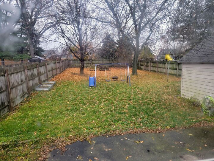 Property Photo: 1407 Dakota St WI 53094