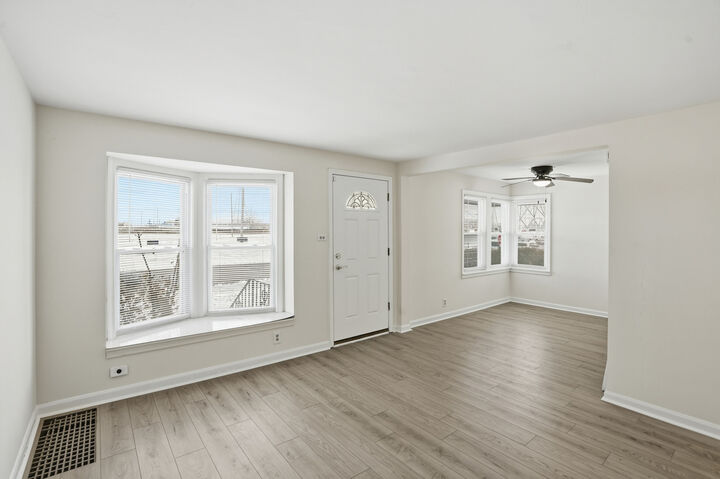 Property Photo: 11056 S State Line Road IL 60617