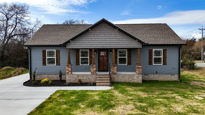 100 Demombreum Circle  Shelbyville TN 37160 photo