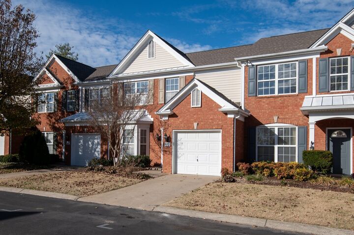 Property Photo:  510 Old Towne Dr  TN 37027 