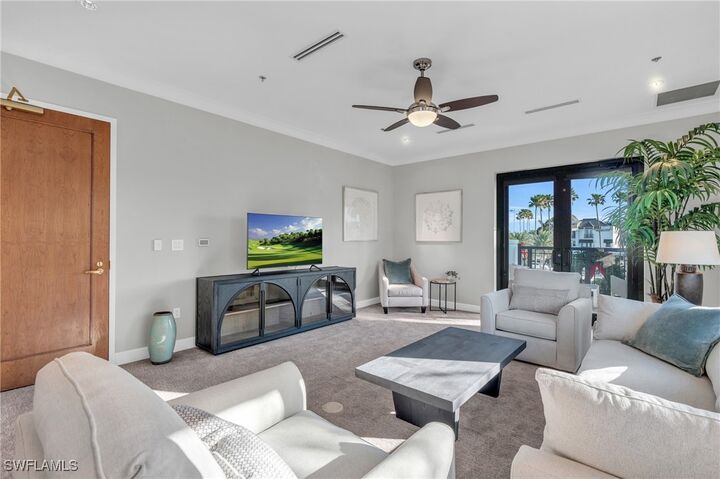 Property Photo: 428 9th Street S FL 34102