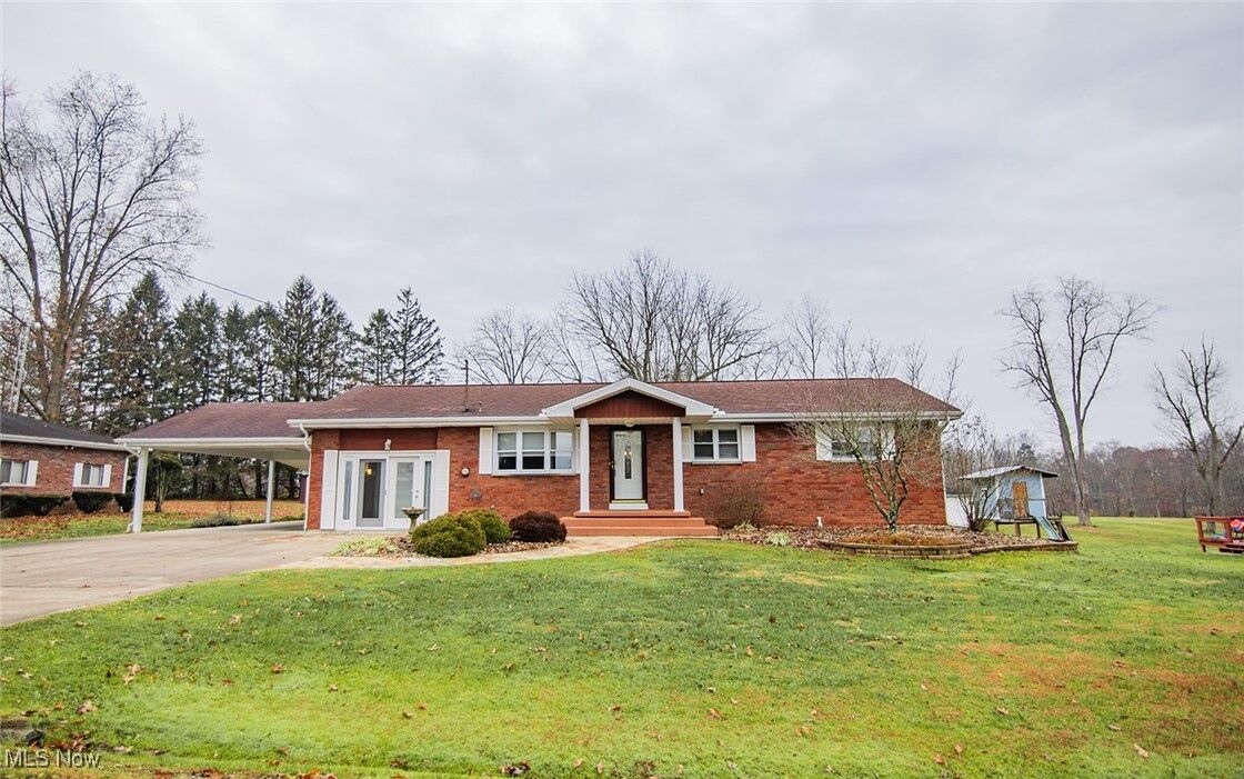 Property Photo:  171 Veto Circle  OH 45714 