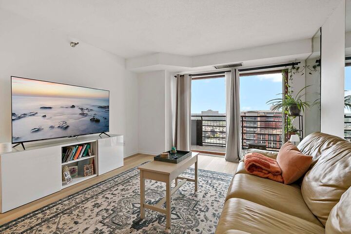 Property Photo:  66 9th Street E 1912  MN 55101 