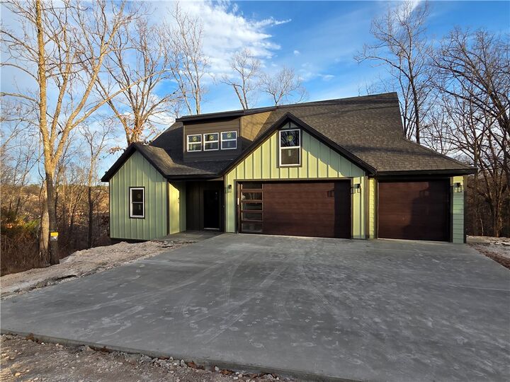 Property Photo:  6 Waterside Lane  AR 72715 