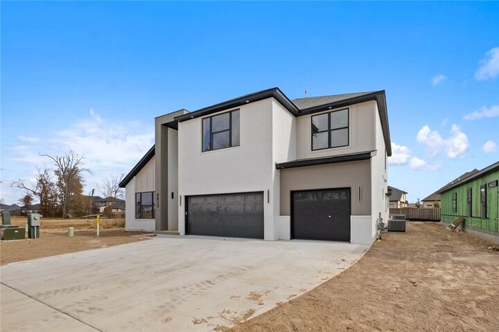 Property Photo:  4413 S 88th Street  AR 72713 