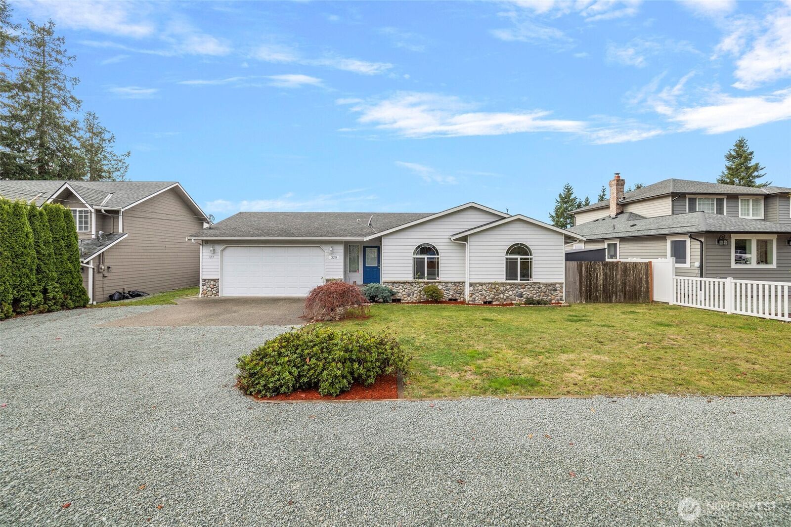 Property Photo:  329  Melissa Street  WA 98282 