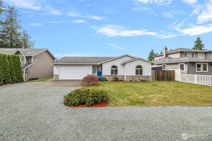 329  Melissa Street  Camano Island WA 98282 photo